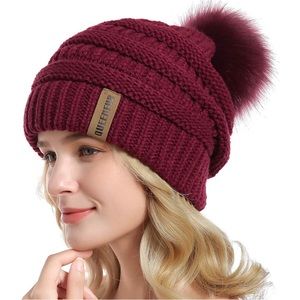 5⭐️ Rated Slouchy Knit PomPom Beanie ~ Wine
